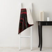 Couverture Sherpa Peinture abstraite rouge et noire (En situation)