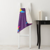 Couverture Sherpa Pentacle de la déesse triple gay pride (En situation)