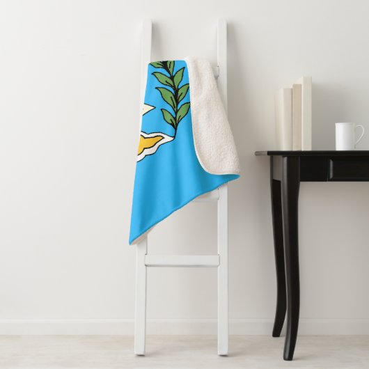 Couverture Sherpa Persian Magen David Menorah (En situation)