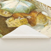 Couverture Sherpa "Peter Rabbit avec parapluie d'hiver" par Beatrix  (3/4)