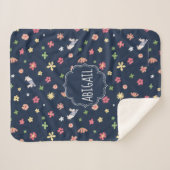 Couverture Sherpa Peter Rabbit | Floral Navy Motif (Devant (Horizontal))