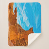 Couverture Sherpa Petite Finlande Red Rock Sculptures (Devant)