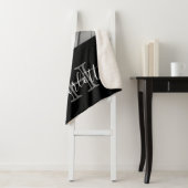 Couverture Sherpa Photo monogramme noir blanc (En situation)