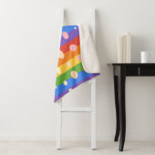 COUVERTURE SHERPA POINTS ARC-EN-CIEL RAYÉS (En situation)