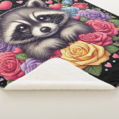 Couverture Sherpa Raccoon personnalisé avec Fleurs et Coeurs (3/4)
