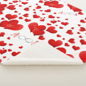 Couverture Sherpa Red Hearts Infinity Initiales Monogramme sur blanc (3/4)