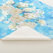 Couverture Sherpa Répéter bleu ciel pâle - blanc Roses d'aquarelle (3/4)