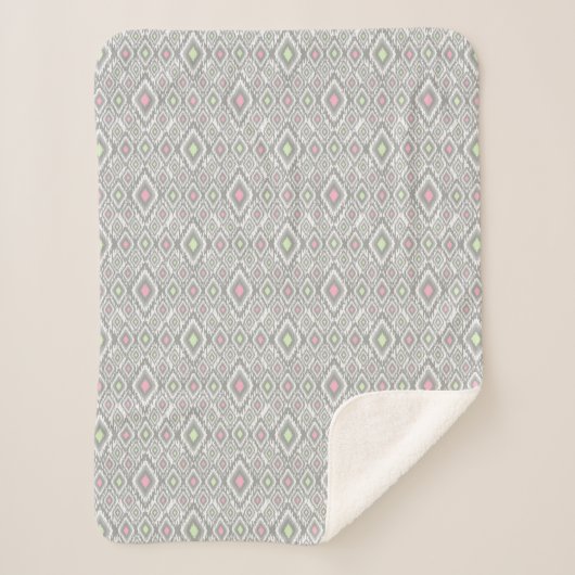 Couverture Sherpa Rhombus gris, vert, rose sur un blanc (Devant)