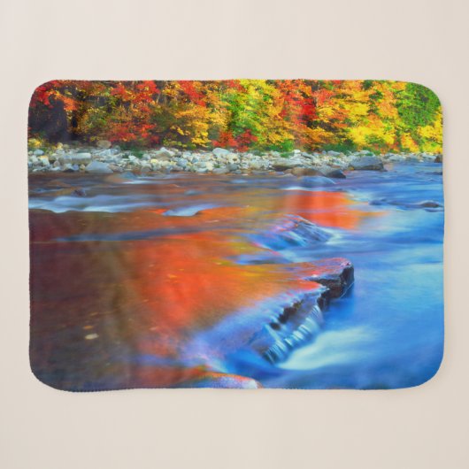 Couverture Sherpa Rivière Swift reflétant les couleurs d'automne (Devant (Horizontal))