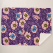 Couverture Sherpa Rose de chien et papillons en rose et violet (Devant (Horizontal))