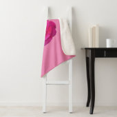 Couverture Sherpa Rose unique rose (En situation)