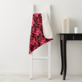 COUVERTURE SHERPA ROSES ROUGES PARFAITEMENT (En situation)