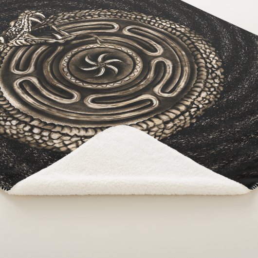 Couverture Sherpa Roue Hécate avec nos ouroboros (3/4)