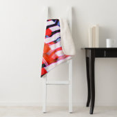 Couverture Sherpa Rouge blanc et bleu (En situation)