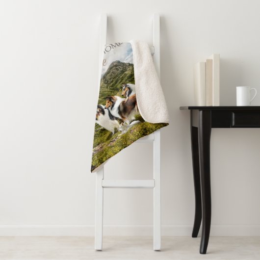 Couverture Sherpa Rough Collies Herbeux Sheep, avec Portrait & Citat (En situation)