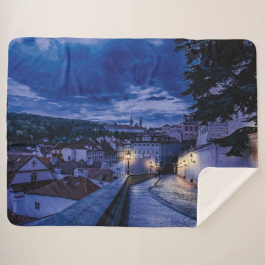 Couverture Sherpa Rue du soir à Prague (Devant (Horizontal))