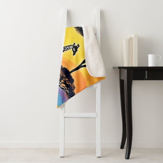 Couverture Sherpa Safari Sunset: Giraffe's Embrace (En situation)