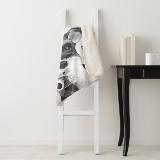 Couverture Sherpa Schnauzer avec caméra (En situation)