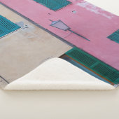 COUVERTURE SHERPA SCONCE EXTÉRIEURE NOIRE SUR MUR PEINT ROSE (3/4)