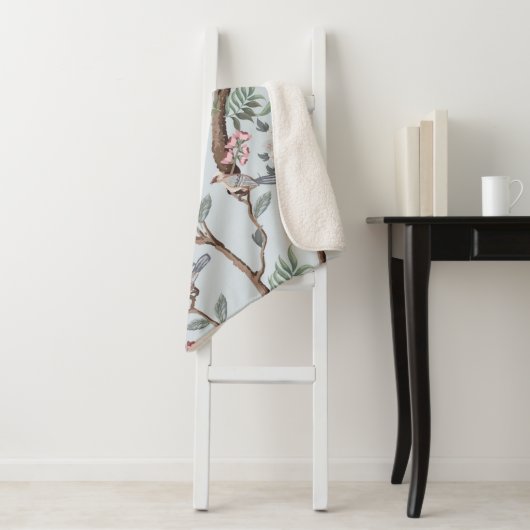 Couverture Sherpa Seamless pattern in chinoiserie style with peonies (En situation)