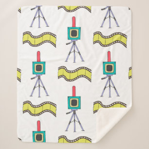 Couverture Sherpa Seamless pattern with cameras and film strips on a