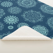 Couverture Sherpa Seamless pattern with laced snowflakespattern,arab (3/4)