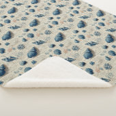 Couverture Sherpa Seashells On French Script Parchment (3/4)