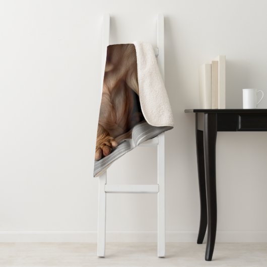 Couverture Sherpa Shar Pei Chien intelligent avec conception de livr (En situation)