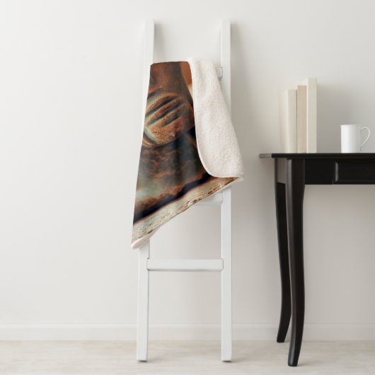 Couverture Sherpa Statue de l'Alien antique (En situation)