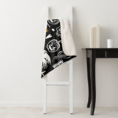 Couverture Sherpa Symboles d'Halloween dessinés à la main, collectio (En situation)