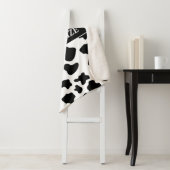 Couverture Sherpa Taches de vache blanches et noires sur mesure Taur (En situation)
