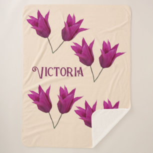 Couverture Sherpa Tendance nom Victoria fleurs de tulipes roses couv