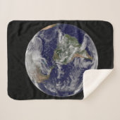 Couverture Sherpa Terre Pleine Montrant Une Puissante Tempête D'Hive (Devant (Horizontal))