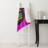 Couverture Sherpa Trick Me Traite, Halloween Multi-Couleur (En situation)