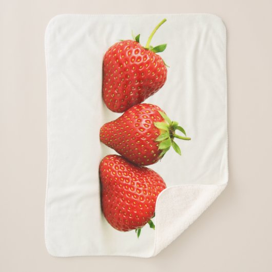 Couverture Sherpa Trois Fraises Sur Sbcna Blanc (Devant)