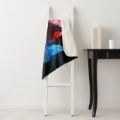 Couverture Sherpa Trois papillons brillants sur l'arrière - plan de (En situation)