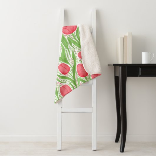 Couverture Sherpa Tulipes en rouge et vert (En situation)