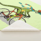 Couverture Sherpa Un Dinosaure Anabisetia À Vélo. (3/4)