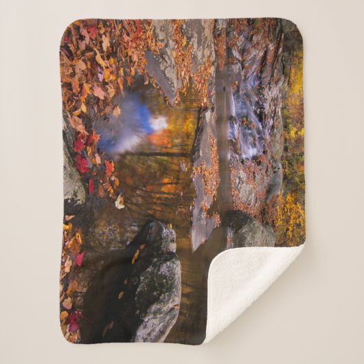 Couverture Sherpa Upper Whiteoak Falls, Parc national de Shenandoah, (Devant)