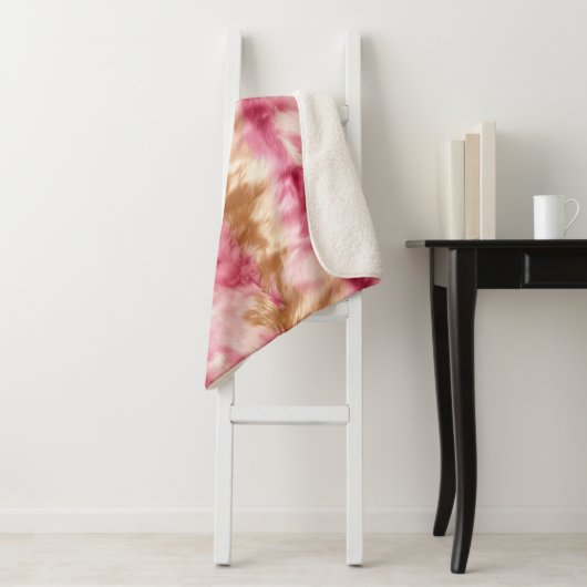 Couverture Sherpa Vachette blanche rose crème Brown (En situation)