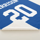 Couverture Sherpa Varsity sports bleu blanc nom personnalisé (3/4)