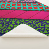 Couverture Sherpa Vêtements rouges et verts (3/4)