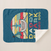 Couverture Sherpa Vintage Daddy Shark "Doo Doo Doo" (Devant (Horizontal))