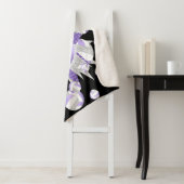 Couverture Sherpa volleybals et étoiles gris lilas (En situation)