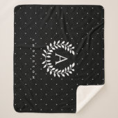 Couverture Sherpa White On Black Laurel Monogram Polka Dot Pattern (Devant)