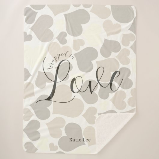 Couverture Sherpa Wrapped in Love | Neutral Heart Pattern (Devant)