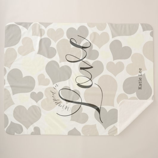 Couverture Sherpa Wrapped in Love | Neutral Heart Pattern  (Devant (Horizontal))