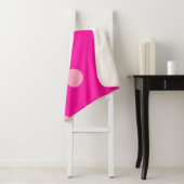 Couverture Sherpa Yin Yang rose (En situation)