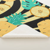 Couverture Sherpa Zèbre, monstère, ananas : motif d'été. (3/4)