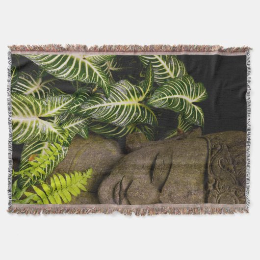 Couverture Statue dans un jardin : Chiang Mai, Thaïlande (Devant)